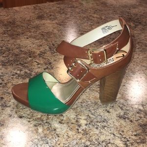 Kenneth Cole Reaction Heels